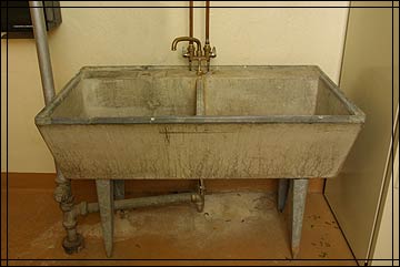 Concrete laundry sink Boise